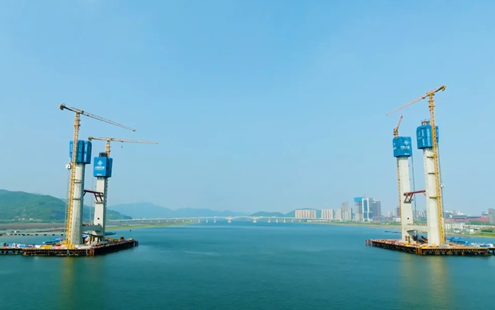 飞渡东海 | jbo竞博群塔助建六横公路大桥一期工程