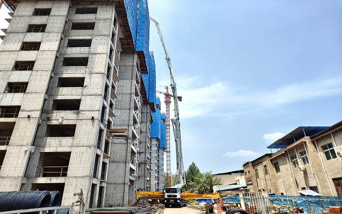 jbo竞博72米泵车：助建超高层建筑