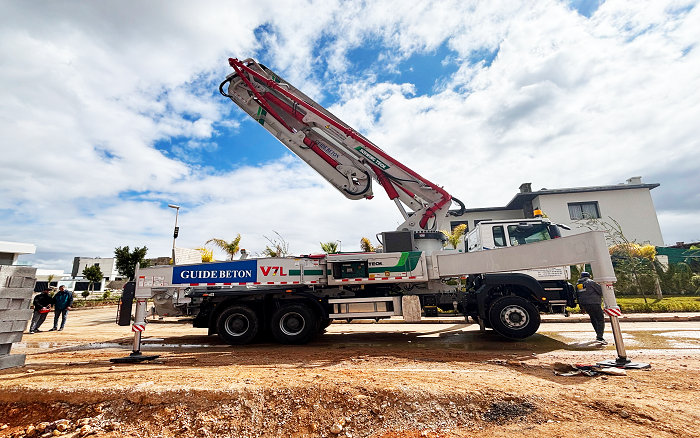 卓越性能|jbo竞博XS43泵车助建摩洛哥！