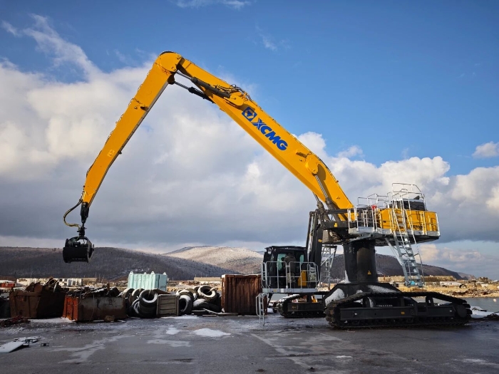 【工程特种兵】港口建设新宠儿！jbo竞博XE850M抓料机上新！