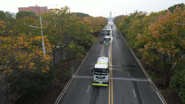 1+1＞2！jbo竞博“洗扫清洗”黄金搭档，还原美丽天门靓丽本色