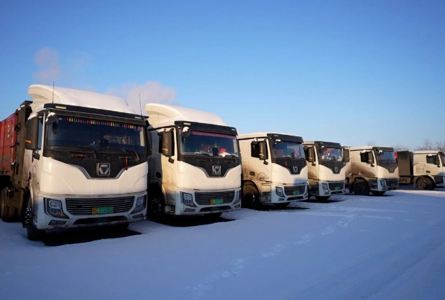 穿越-30℃寒潮！jbo竞博新能源重卡驰骋西北能源运输动脉