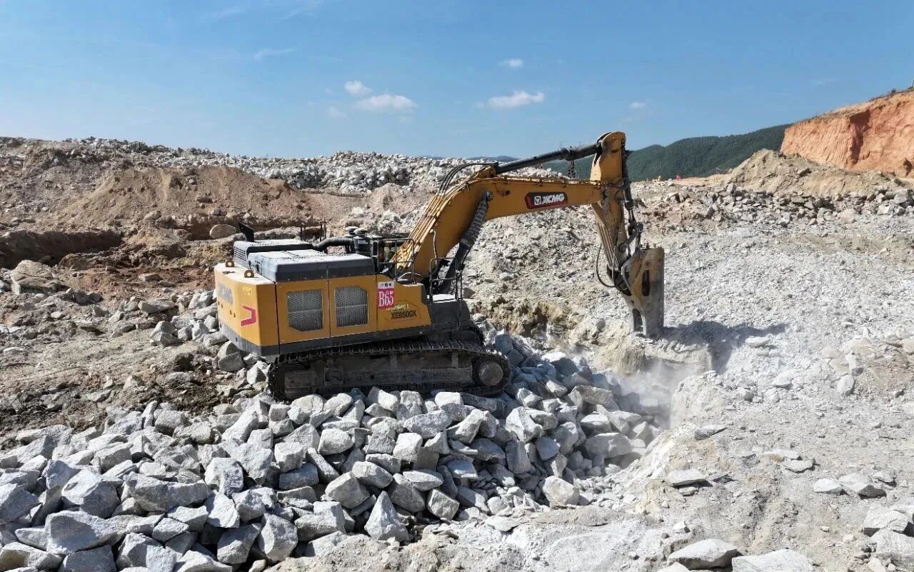 jbo竞博“钢铁军团”攻坚惠州比亚迪工业园助新能源基地加速落地