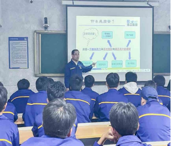 学院开展企业六西格玛管理知识专题讲座