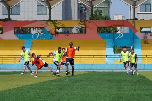 山海同乐，寰球一家！jbo竞博绿茵场上演“世界杯”